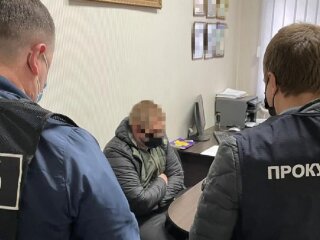 У Харкові затримали поліцейського: khar.gp.gov.ua