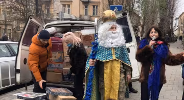 Львів'яни заколядували на передовій, українські герої в захваті: "Спасибі, святий Миколай!"