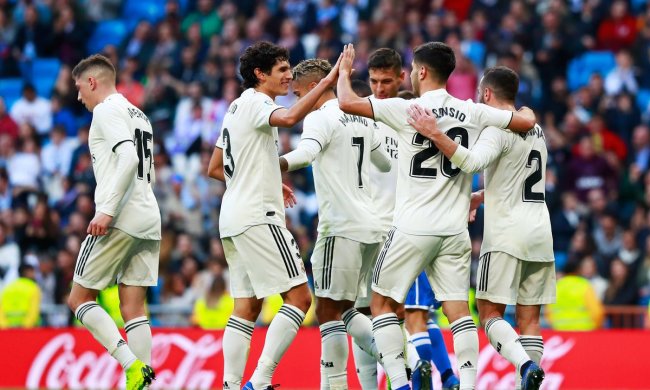 Реал по-королевски забил 10 голов и прошел дальше в Кубке Испании