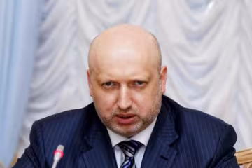 Україна не Чечня: журналістка пояснила заяву Турчинова про АТО