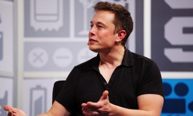 Маск показал новейший кроссовер Tesla