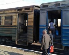 На комфорт - плювати: Укрзалізниця обладнає свої іржаві руїни камерами