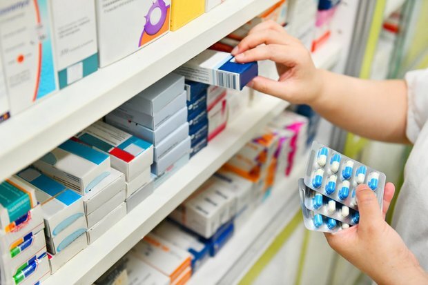 Лекарства в аптеке, фото realnoevremya