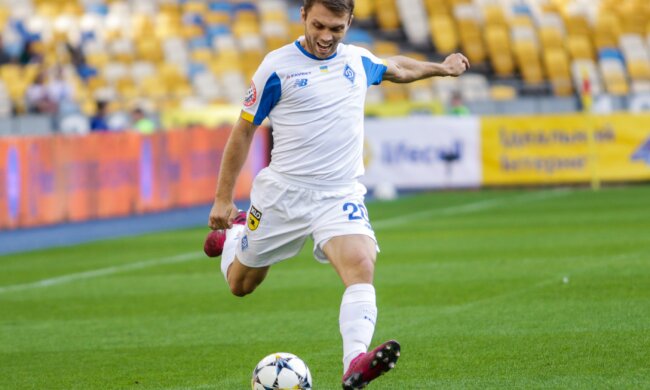 Півзахисник "Динамо" Караваєв назвав головні переваги столичного клубу: "Не було нічого...