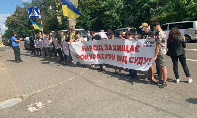 Мешканці Горенки вимагають від суддів Апеляційного суду об'єктивності