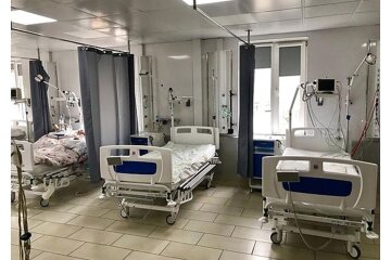 Хмельницкие больницы продолжают "питать" кислородом: "Не лечит, но дает время"