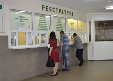 Захворіли – залиштеся вдома: коли потрібно брати лікарняний та чи можуть звільнити за хворобу