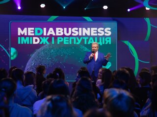 Instagram Михайла Поплавського