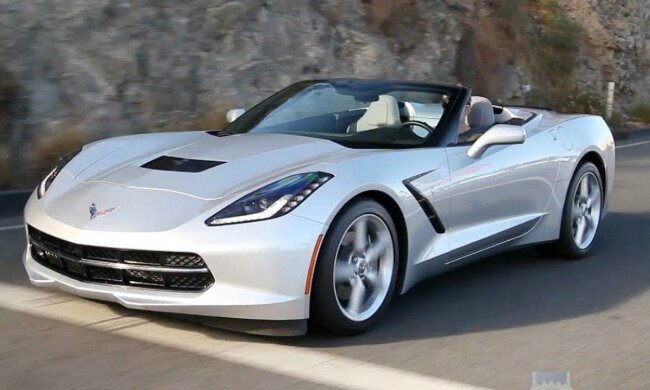 Chevrolet Corvette Stingray Convertible