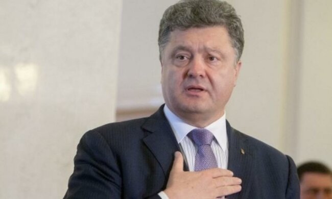 Порошенко на день рождения подарят выставку