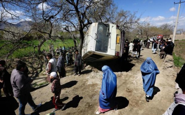 В Афганистане подорвали свадебных гостей: среди жертв женщины и дети