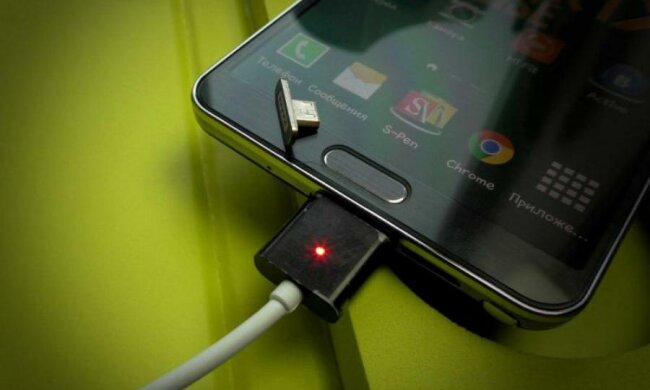 Забудь про дроти: створено новий спосіб зарядки гаджетів