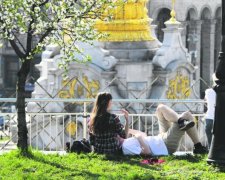 Погода в Україні: до кінця тижня стихія розплавить навіть найстійкіших