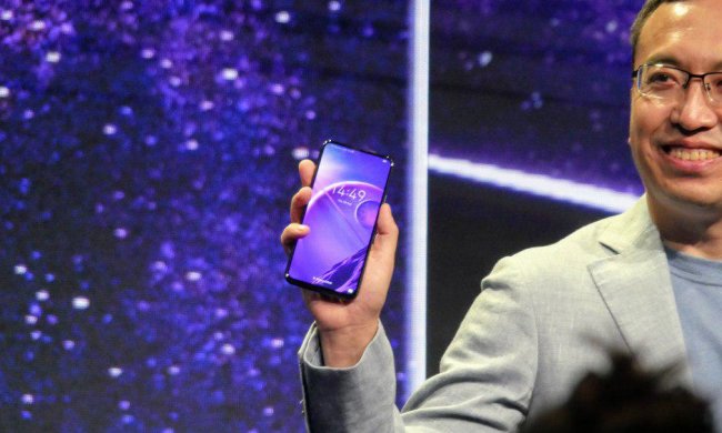 Експерти назвали ідеальний смартфон для холостяків
