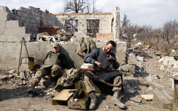 Сутки на Донбассе: количество убитых и раненых стало колоссальным
