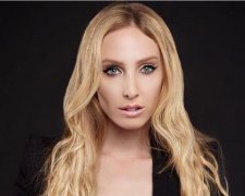 Проковтнула близнюка: відома співачка розкрила світу дивовижну таємницю свого тіла