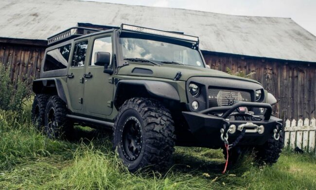 Jeep Wrangler переобладнали в шестиколісний всюдихід (фото)
