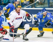 Чемпіонат світу з хокею: Україна поступилася Південній Кореї в серії буллітів