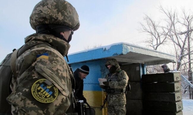 НБУ авансом списав всі проблеми на блокаду Донбасу