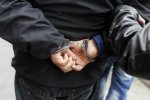 У Дніпрі двоє неадекватів розстрілювали перехожих з балкона: є жертви