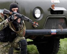 Захарченко приставив охорону до таємничого вантажу із Росії