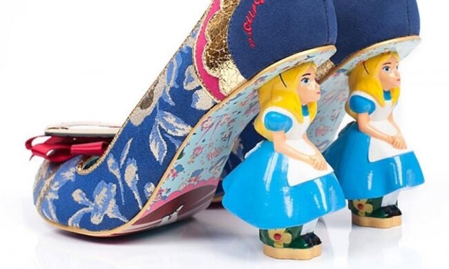 Волшебные туфли по мотивам "Алисы в Стране Чудес" (фото)