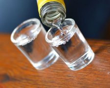 Горілка-вбивця: фіскали знайшли російський слід
