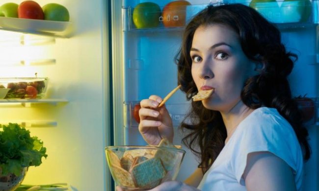 Ночным "жрицам" на заметку: диетологи нашли ключ к похудению
