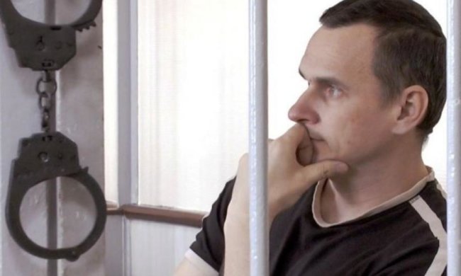 Українські політики кинули Сенцова: рідні політв’язня шокували правдою