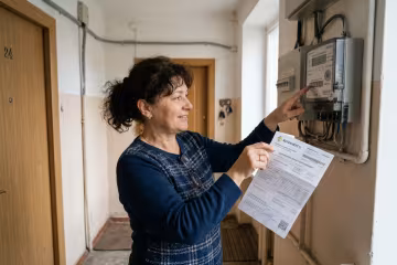 Счета за свет. Фото: сгенерированное ИИ
