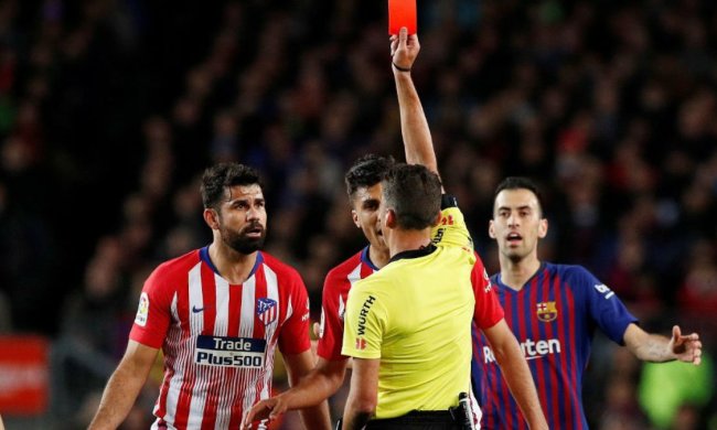 Скандального Дієго Косту суворо покарали: зачепив честь матері шанованої людини