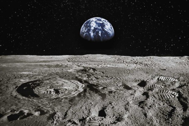 Луна. Фото: ВЭК ВКС.