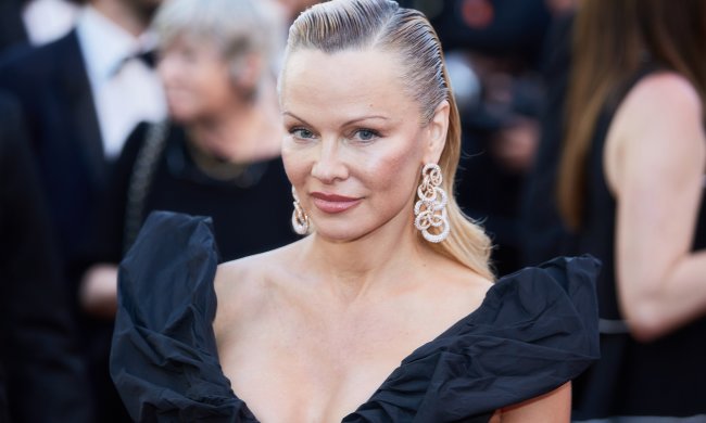 Памела Андерсон здивувала епатажним образом: ще є чим потрусити