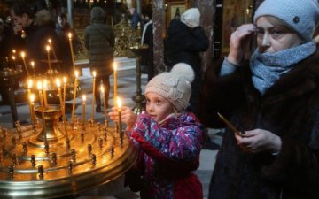 Ви не повірите, чому католики і православні хрестяться по-різному