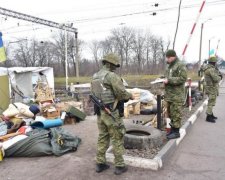 Политик обьяснил, кому на руку блокада Донбасса