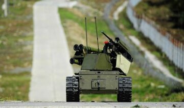 Термінатор по-російськи: на журналіста напав військовий дрон