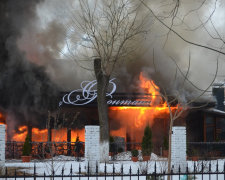 В кафе з відвідувачами вибухнув газовий балон: десятки постраждалих, перші кадри