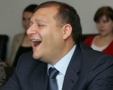 Добкін і Найєм помірялись дечим у прямому ефірі