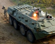 Курсантів випробовують у реалістичних навчаннях на полігоні (фото)