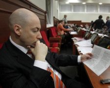 "Я презираю ФИФА, в этой организации – мерзопакостные, коррупционные негодяи": Гордон о скандале с Видой и Вукоевичем