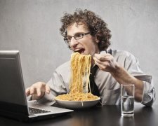 Як менше їсти: висновки та поради вчених