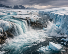 Таяние ледников в полярном регионе, изображение: Знай.ua