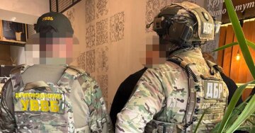 ДБР затримало прикордонника на Волині, який продавав незаконний виїзд за кордон
