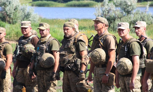 Розведення сил на Донбасі: що відбувається у Станиці Луганській просто зараз