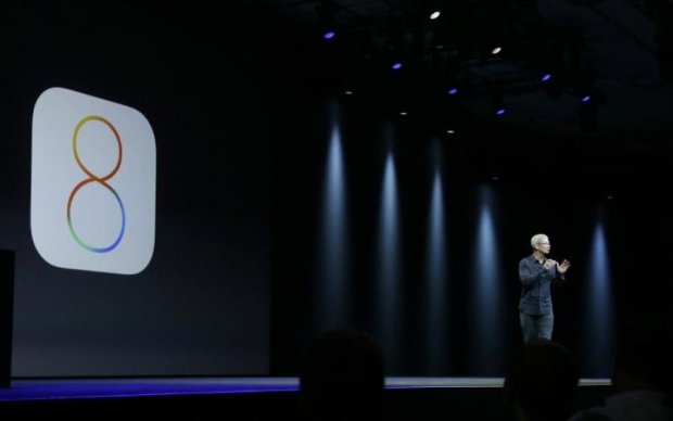 Новий iPhone  8: склянний корпус і потужний процесор