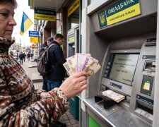 гривня банкомат готівка банкноти