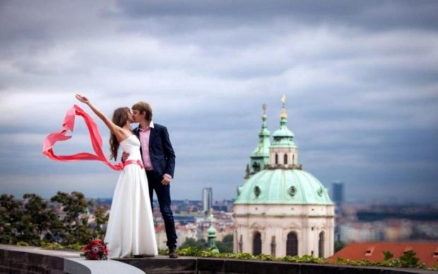 Безвіз в допомогу: три європейських міста для закоханих пар