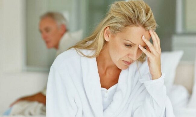 Які чинники прискорюють менопаузу