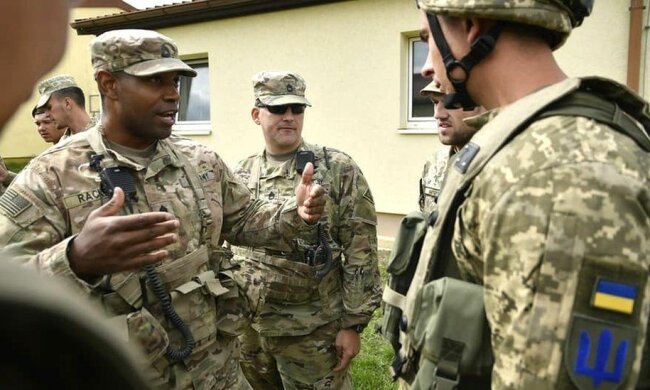 ЗСУ переходить до "англійського світу", командування озвучило головні цілі щодо входу до НАТО: "Вивчаємо документи"