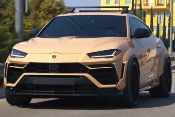 Lamborghini Urus, скриншот